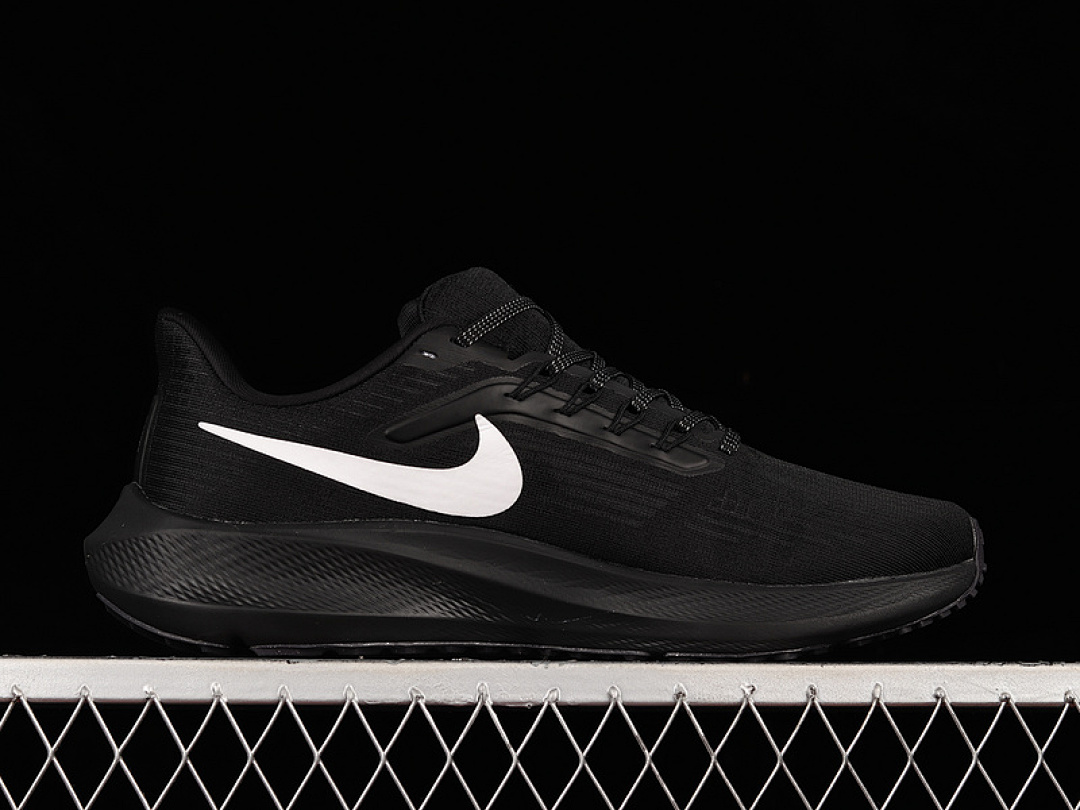 Nike [DH4071-002]-[AIR ZOOM PEGASUS 39 BLACK/BLACK/SILVER]-[MAN:39-45] - Image 4