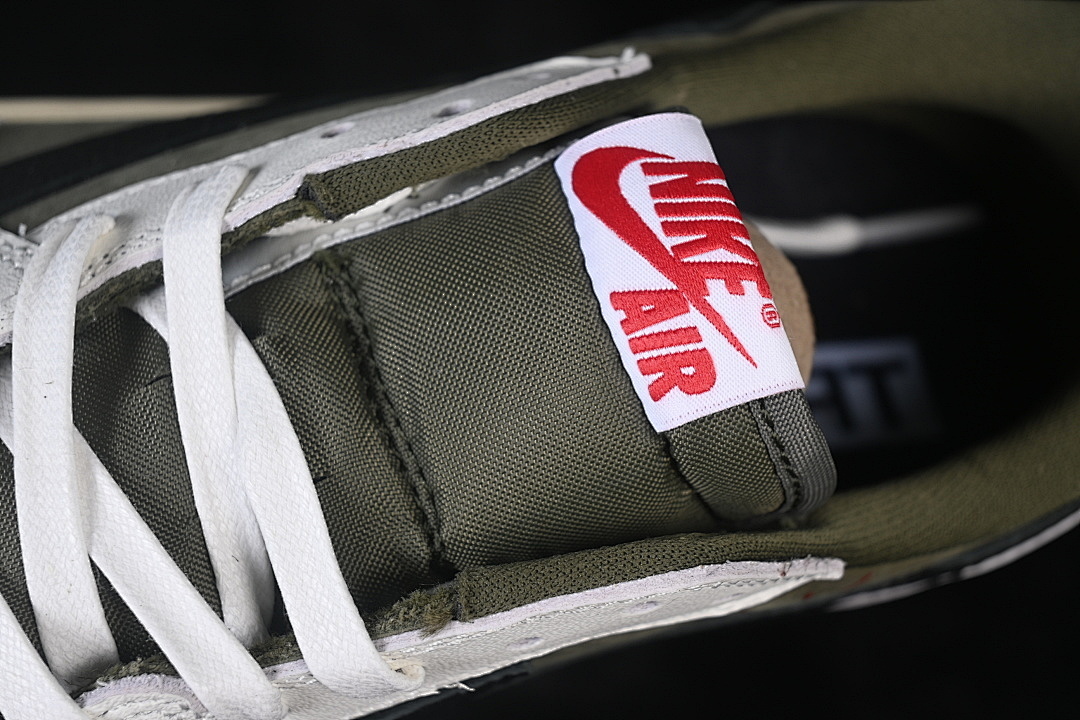 Jordan [DM7866-200]-[TRAVIS SCOTT AIR JORDAN 1 LOW OG WHITE/GREEN]-[WOMAN:36-39]-[MAN:40-48.5] - Image 9
