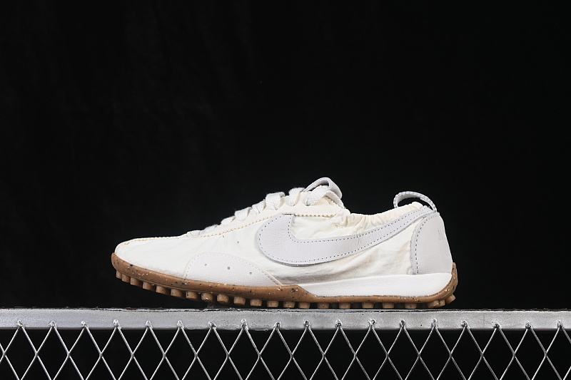 MOON SHOE SP SOFT PEARL/SAIL/SAIL · HV8547-002, photo 1