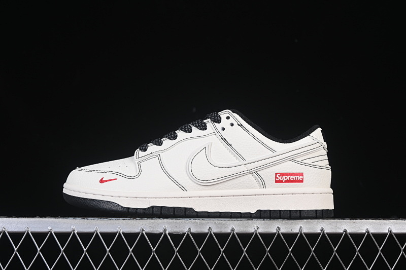 Supreme Nike SB DUNK LOW SUPREME WHITE/BLACK · HH7518-098, photo 1