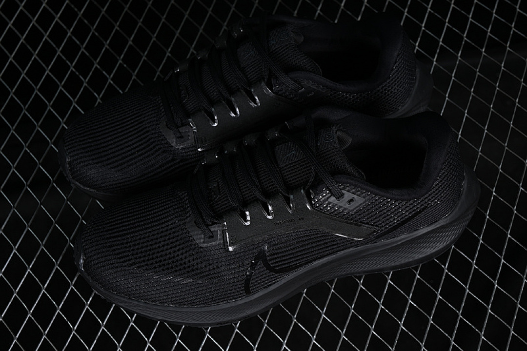 Nike [DV3853-002]-[AIR ZOOM PEGASUS 40 BLACK/ANTHRACITE/BLACK]-[WOMAN:36-39]-[MAN:40-45] - Image 10