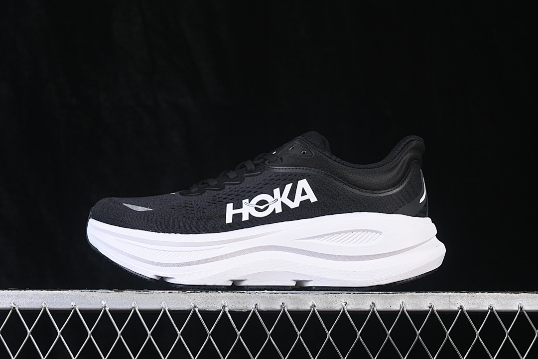 On Running [1162011-BWHT]-[CUSHIONING RUNNING SHOES BLACK/WHITE]-[WOMAN:36-39]-[MAN:40-45], photo 1