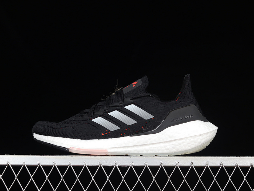 ULTRABOOST 22 HEAT.RDY SHOES CORE BLACK/CLEAR ORANGE/CRYSTAL WHITE · H01174, photo 1