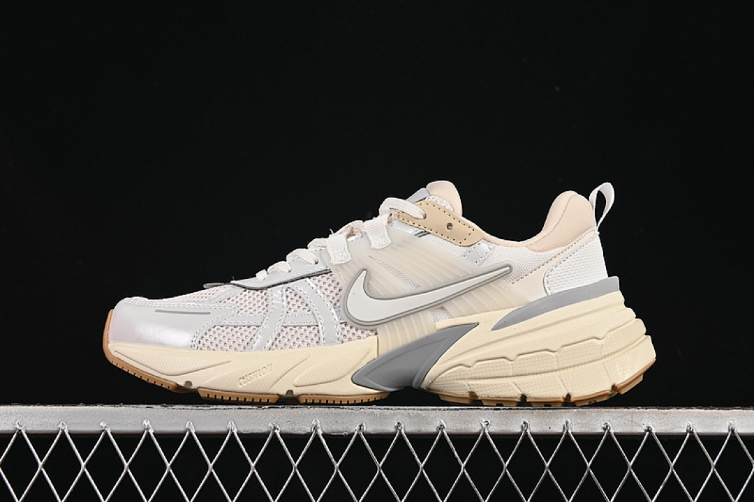 Unbranded [FD0736-108]-[V2K RUNTEKK RUN WHITE/YELLOW/GREY]-[WOMAN:35.5-39]-[MAN:40-45], photo 1
