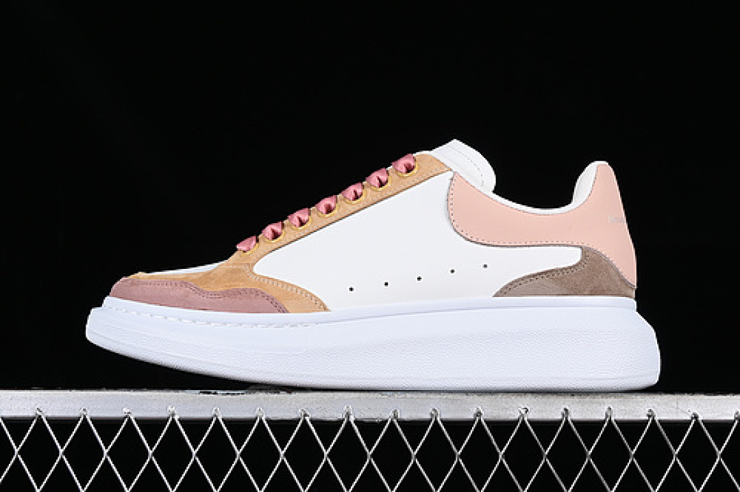 Alexander McQueen [WHGP7]-[ALEXANDER MCQUEEN WHITE/BROWN]-[WOMAN:35-39]-[MAN:40-45], photo 1