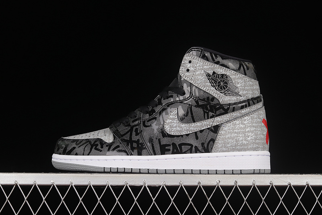 Jordan [555088-036]-[AIR JORDAN 1 HIGH OG REBELLIONAIRE BLACK/WHITE/PARTICLE GREY]-[MAN:40-47.5], photo 1