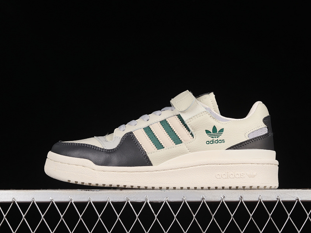 Off-White FORUM 84 LOW SHOES Off-White/WONDER WHITE/COLLEGIATE GREEN · HQ6938, photo 1