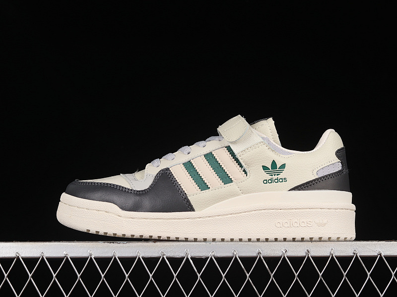 Off-White FORUM 84 LOW SHOES Off-White/WONDER WHITE/COLLEGIATE GREEN · HQ6938, photo 1