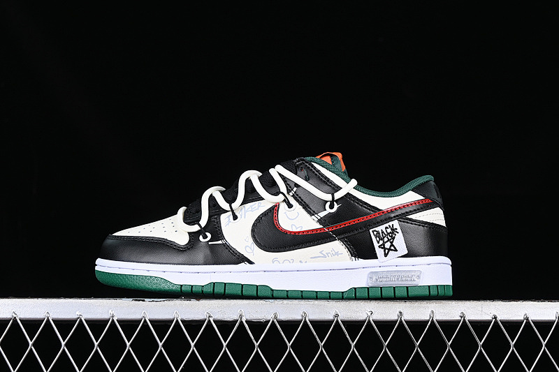 Nike DUNK LOW SB WHITE/BLACK/GREEN/RED · DD1391-300, photo 1