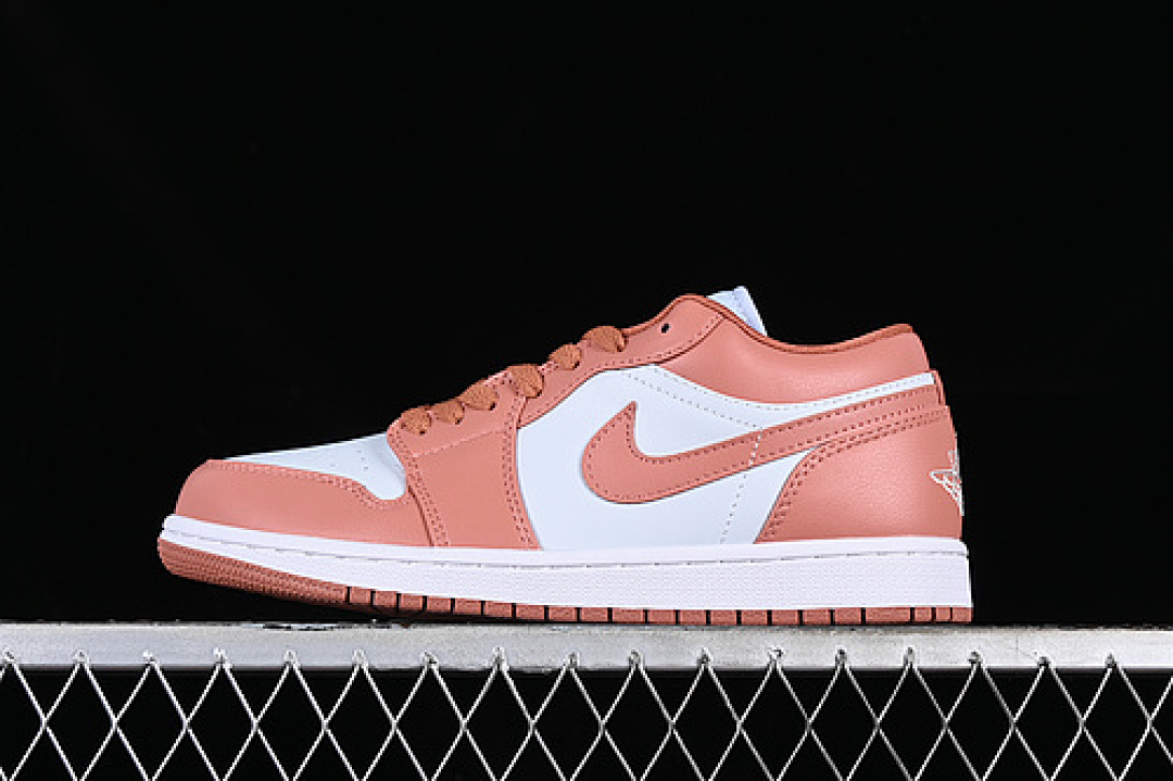 Jordan [DC0774-080]-[AIR JORDAN 1 LOW WHITE/PINK]-[WOMAN:35.5-39]-[MAN:40-46], photo 1
