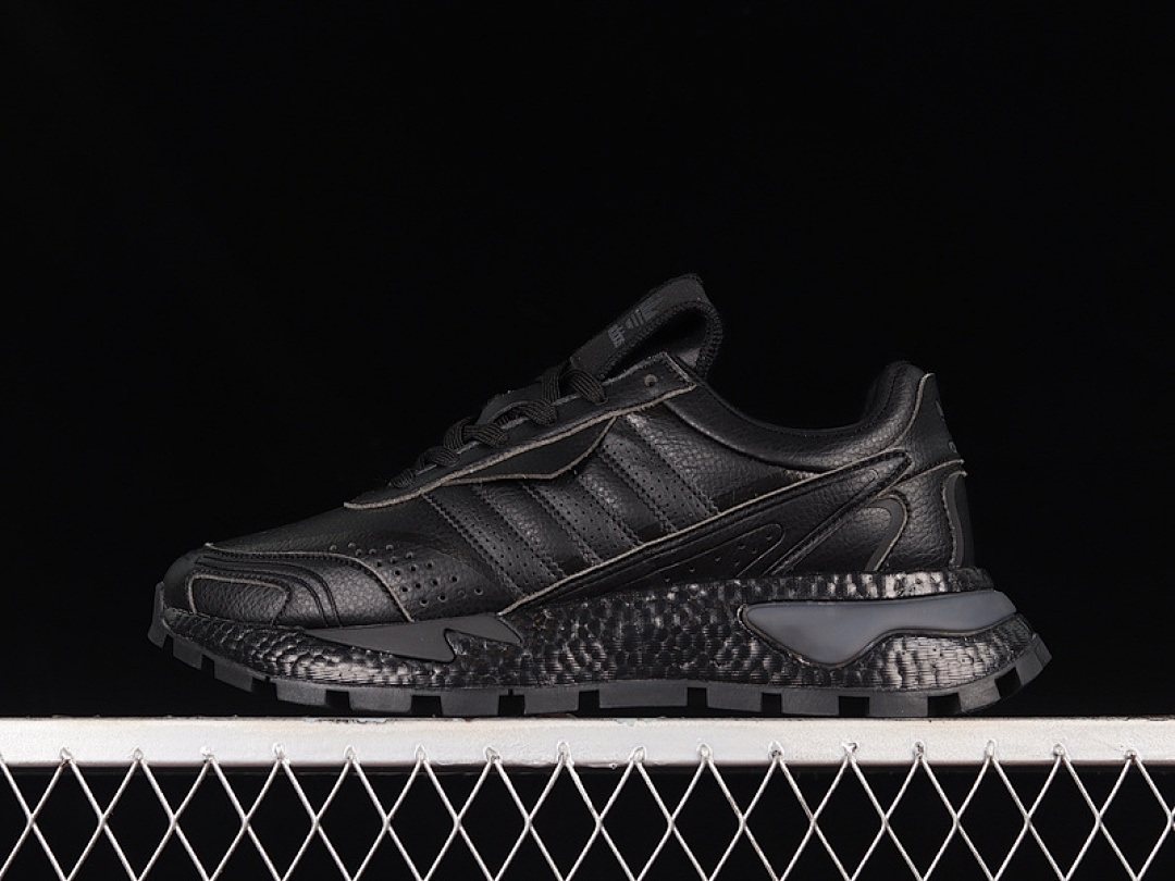 Unbranded [GW9342]-[RETROPY P9 SHOES CORE BLACK/CORE BLACK]-[WOMAN:36-39]-[MAN:40-45], photo 1