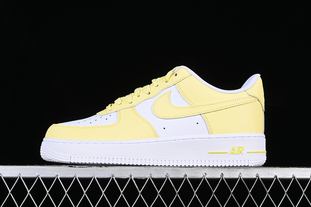 Nike [HF0119-700]-[AIR FORCE 1 07 LOW WHITE/YELLOW]-[WOMAN:36-39]-[MAN:40-45], photo 1
