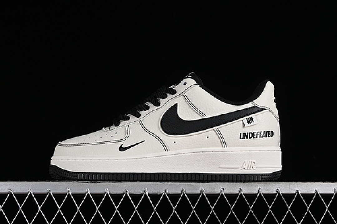 Nike [UT2023-201]-[UNDEFEATED X AIR FORCE 1 07 LOW BLACK/WHITE]-[WOMAN:36-39]-[MAN:40-45], photo 1