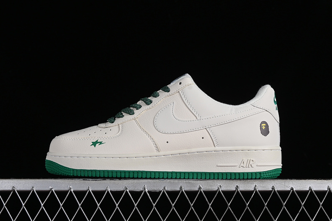 Nike Nike AIR FORCE 1 07 LOW BAPE WHITE/GREEN · FG6688-102, photo 1