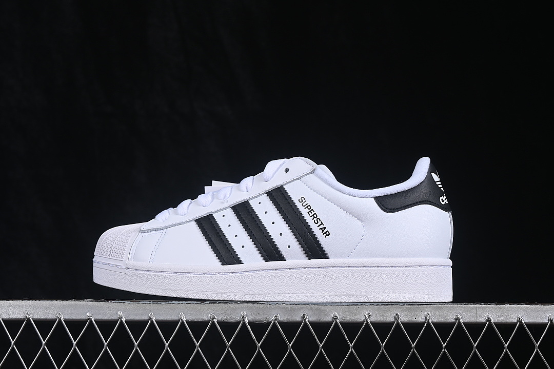 Adidas SUPERSTAR II SHELL TOE CASUAL SNEAKERS BLACK/WHITE · IH8659, photo 1