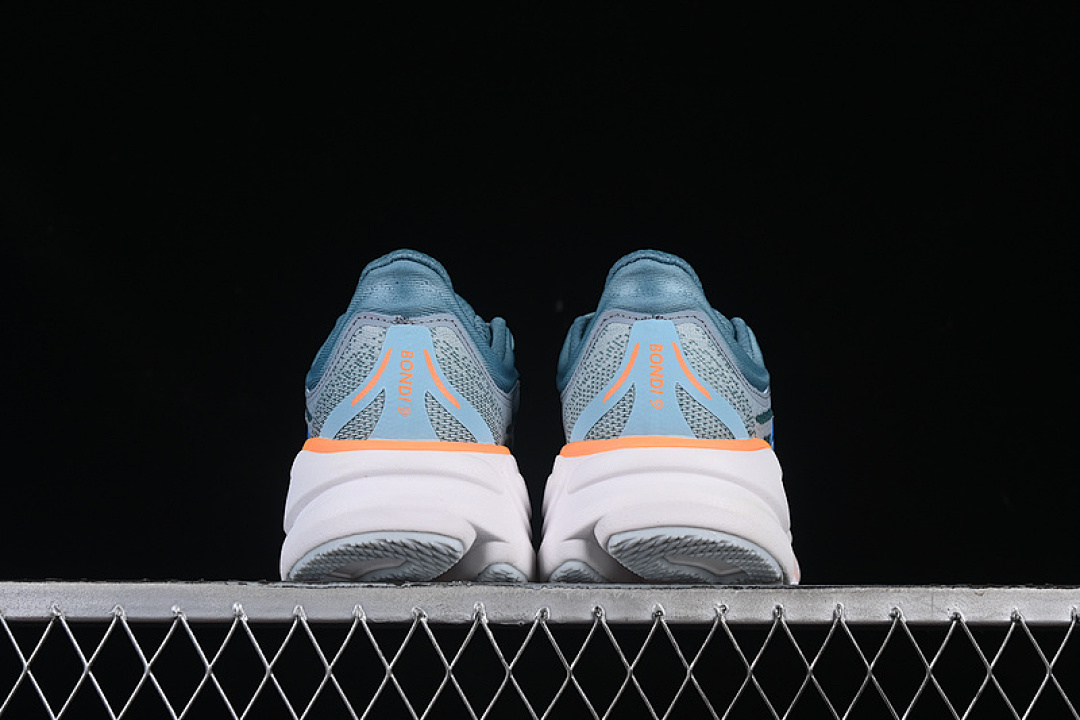 On Running [1162011 GYBU]-[HOKA ONE BONDI 9 WHITE/BLUE/GREY]-[WOMAN:36-39]-[MAN:40-45] - Image 14