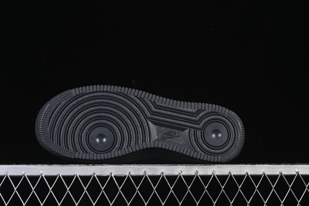 Nike [IB0018-004]-[AIR FORCE 1 07 LOW BLACK]-[WOMAN:36-39]-[MAN:40-45] - Image 13