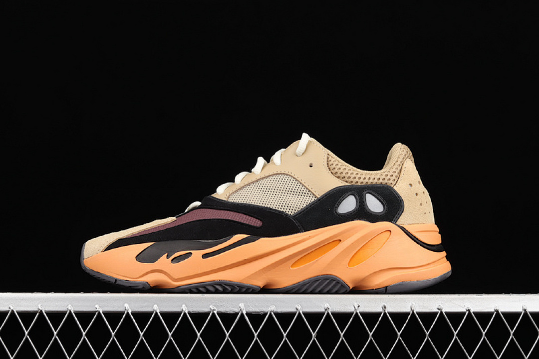 Adidas [GW0297]-[YEEZY BOOST 700 ENFLAME AMBER/ENFLAME AMBER]-[WOMAN:36-39]-[MAN:40-48], photo 1