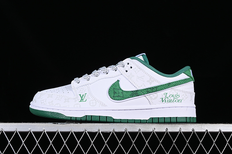 Nike SB DUNK LOW L*V WHITE/GREEN · DD1391-125, photo 1