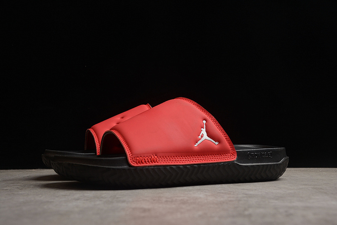 Jordan [DC9835-601]-[JORDAN PLAY SLIDE UNIVERSITY RED/WHITE/GYM RED/BLACK]-[MAN:40-46] - Image 13