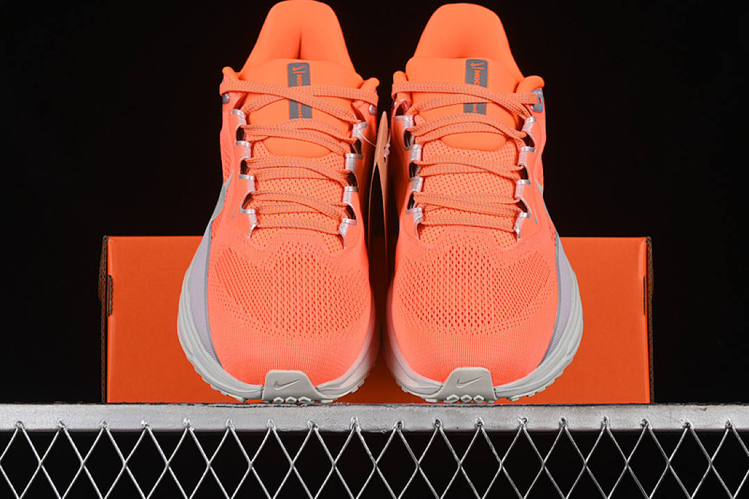 Nike [HQ2938-800]-[AIR ZOOM PEGASUS 41 HYPER CRIMSON/SAFETY ORANGE/PHOTON DUST/METALLIC (SILVER]) - Image 14