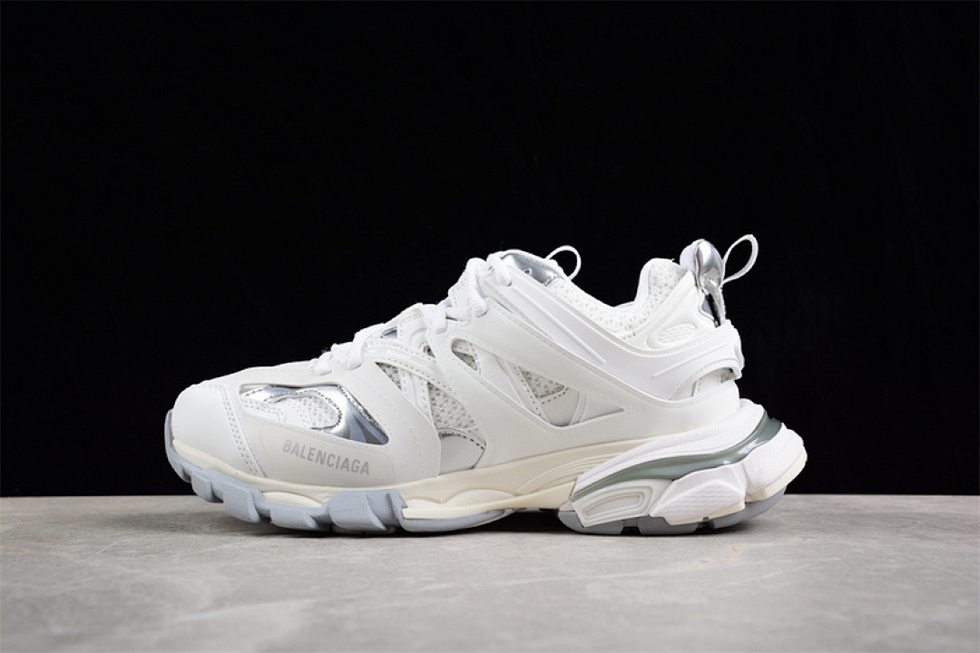 Unbranded [W2FSC9081]-[BA*LEN*CIAGA TRACK SNEAKER TESS S GOMMA RES BI ALV TIS EFF NUBUK 3 0E (WHITE]), photo 1