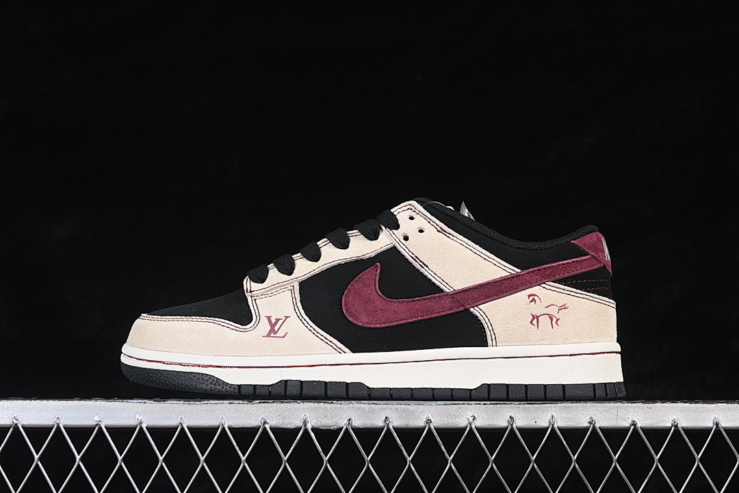 Nike SB DUNK LOW CASUAL SNEAKERS BEIGE/BLACK/WINE RED · SG6688-008, photo 1