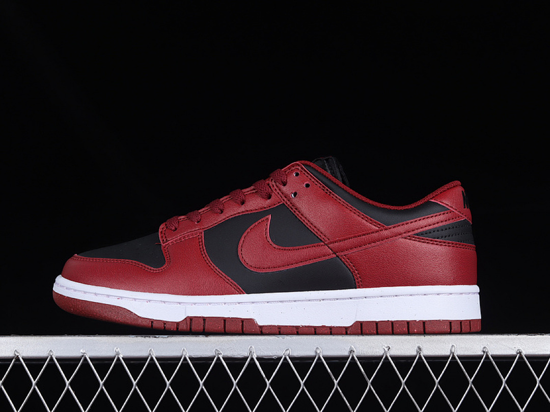Unbranded [DN1431-002]-[SB DUNK LOW NEXT NATURE BLACK/TEAM RED/WHITE]-[WOMAN:36-39]-[MAN:40-47.5], photo 1