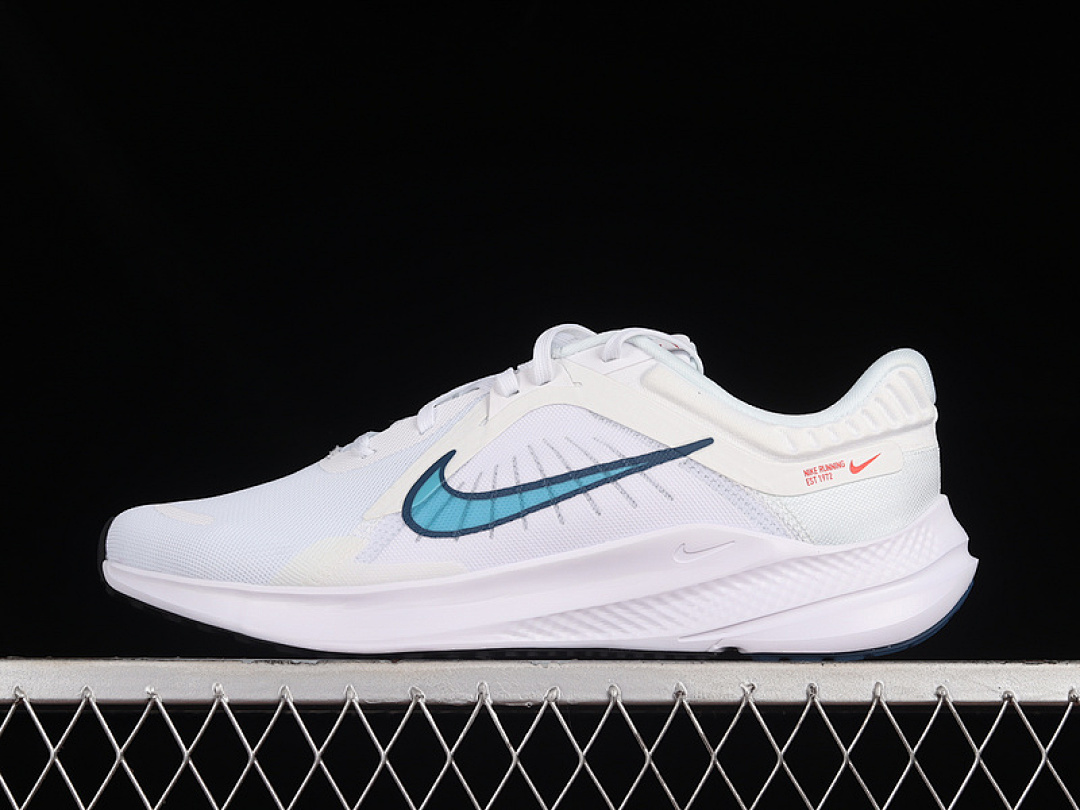 Unbranded [DD0204-101]-[QUEST 5 WHITE/LIGHT CRIMSON/BLACK/VALERIAN BLUE]-[WOMAN:36-40], photo 1