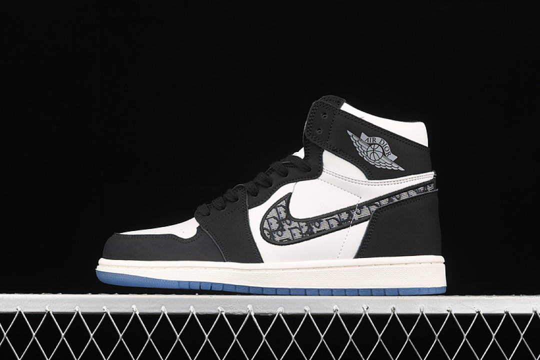 Jordan [CN8607-001]-[DI*OR X AIR JORDAN 1 HIGH BLACK/WHITE/BLACK]-[WOMAN:36-39]-[MAN:40-46], photo 1