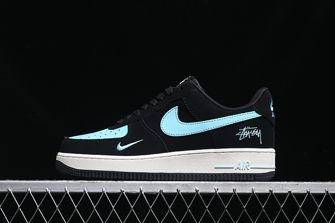 Nike Nike AIR FORCE 1 07 LOW BLUE/BLACK · KK1988-030, photo 1