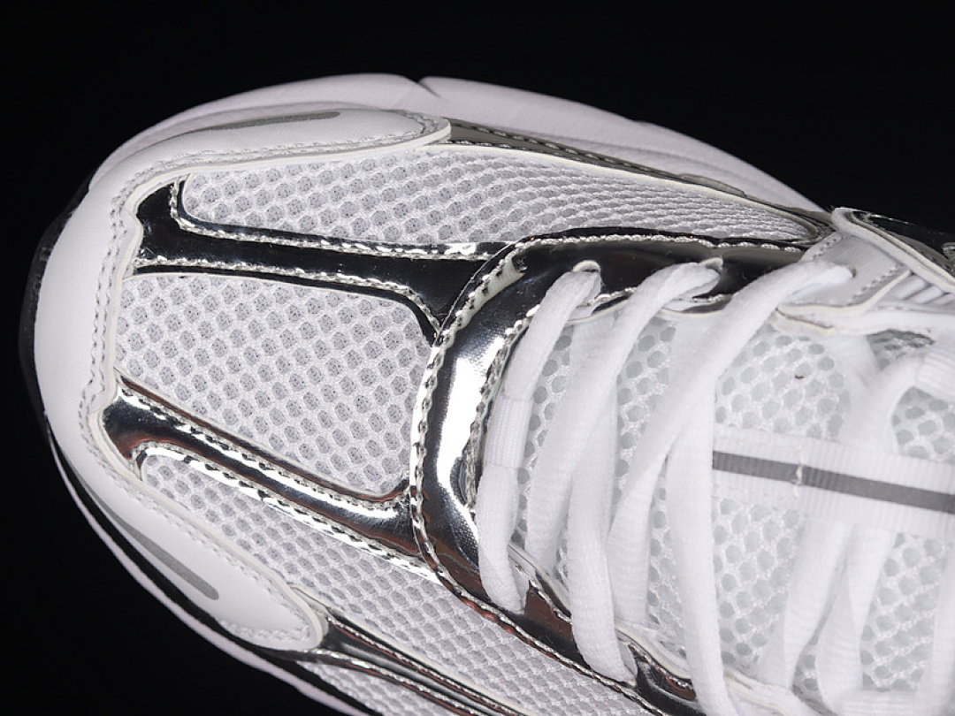 Nike [FD0884-025]-[AIR ZOOM VOMERO 5 PHOTON DUST/CHROME/GRIDIRON/SAIL]-[WOMAN:36-39]-[MAN:40-45] - Image 9