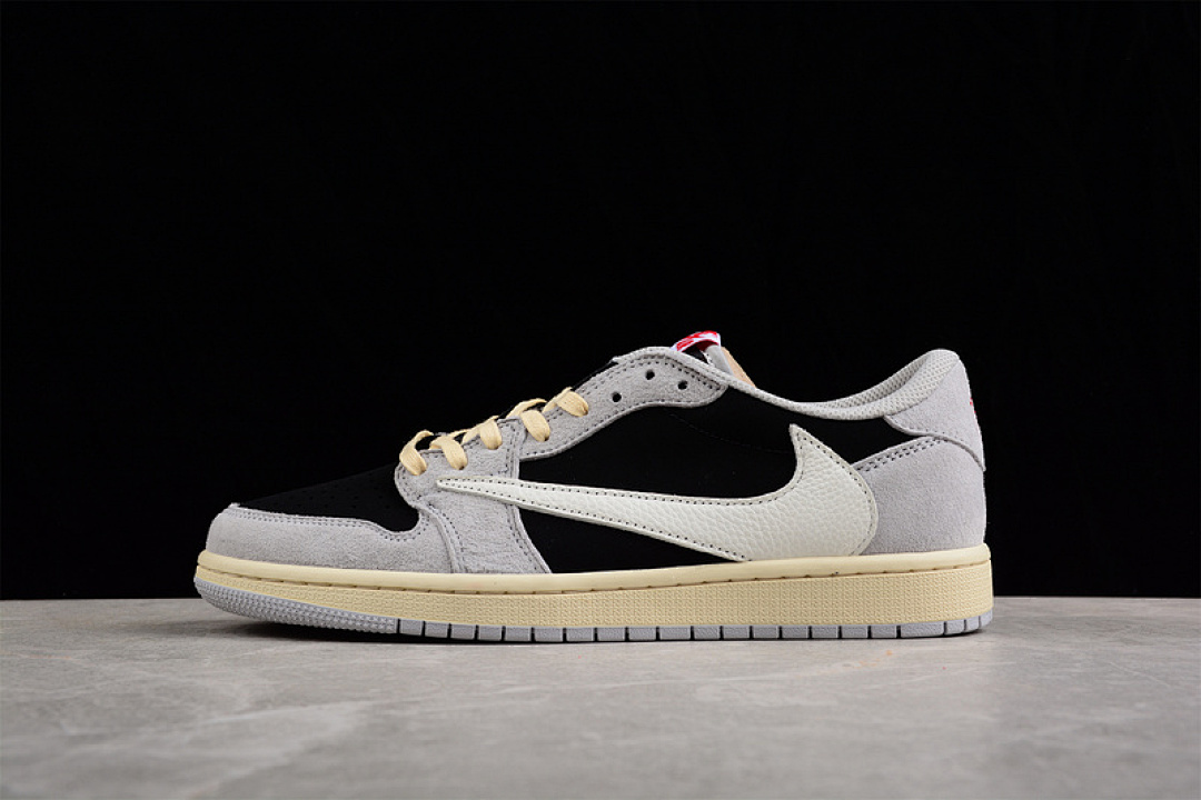 Jordan TRAVIS SCOTT X AIR Jordan 1 LOW OG REVERSE MOCHA WHITE/BROWN/MOCHA · DM7866-162, photo 1