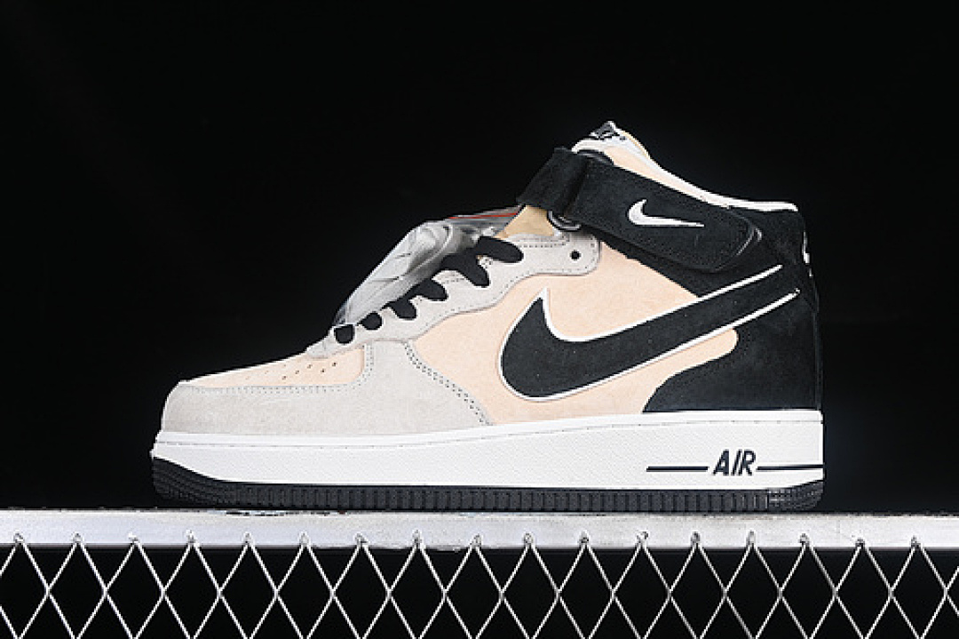 Nike [CG9908-106]-[AIR FORCE 1 07 MID BLACK/GREY/YELLOW]-[WOMAN:36-39]-[MAN:40-45], photo 1