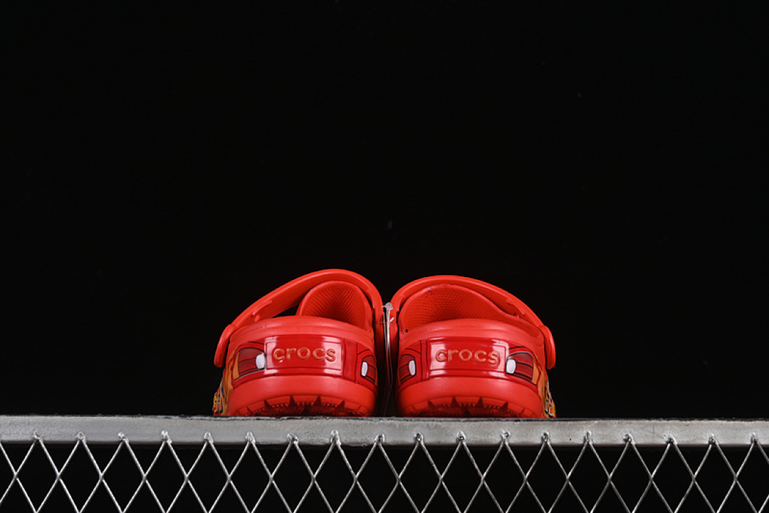 Crocs [CARS X CROCS CLASSIC CLOG RED]-[WOMAN:25-36] - Image 7