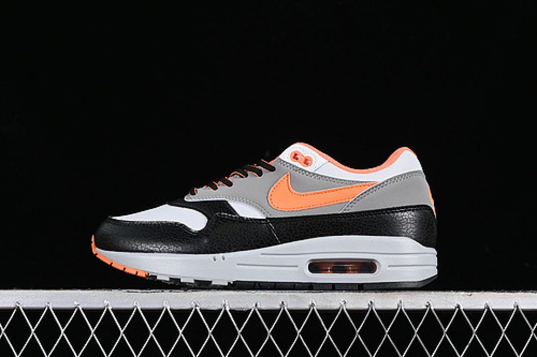 HUF [HF3713-001]-[HUF X AIR MAX 1 ANTHRACITE/BRILLIANT ORANGE/MEDIUM GREY/GUNSMOKE]-[36-47.5], photo 1