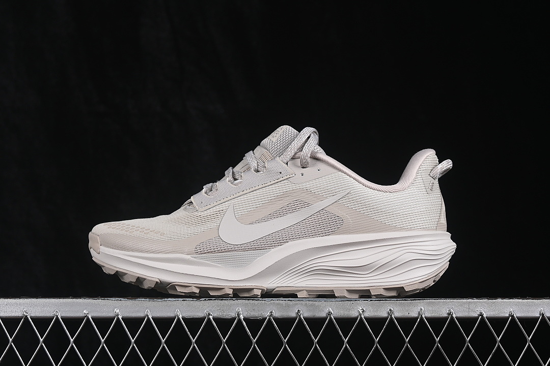 Unbranded [HV8116-200]-[SHOCK ABSORBING RUNNING SHOES LIGHT GRAY/GREY]-[WOMAN:36-39]-[MAN:40-45], photo 1