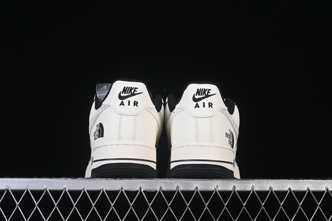 Nike [JP8028-007]-[AIR FORCE 1 07 LOW WHITE/GREY/BLACK]-[WOMAN:36-39]-[MAN:40-45] - Image 14