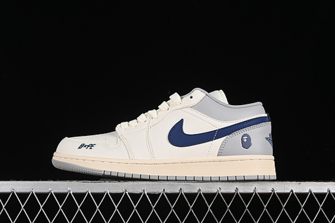 Jordan AIR Jordan 1 LOW BAPE WHITE/GREY/BLUE · JJ8688-004, photo 1