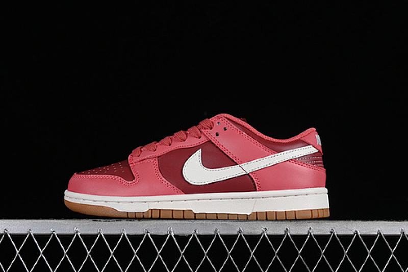 Nike SB DUNK LOW REDWOOD/DESERT BERRY/SAIL/GUM LIGHT BROWN · DD1503-603, photo 1