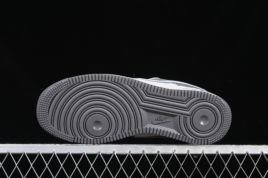 Nike [DM6688-050]-[AIR FORCE 1 07 LOW CDG WHITE/RED/GREY]-[WOMAN:36-39]-[MAN:40-45] - Image 16