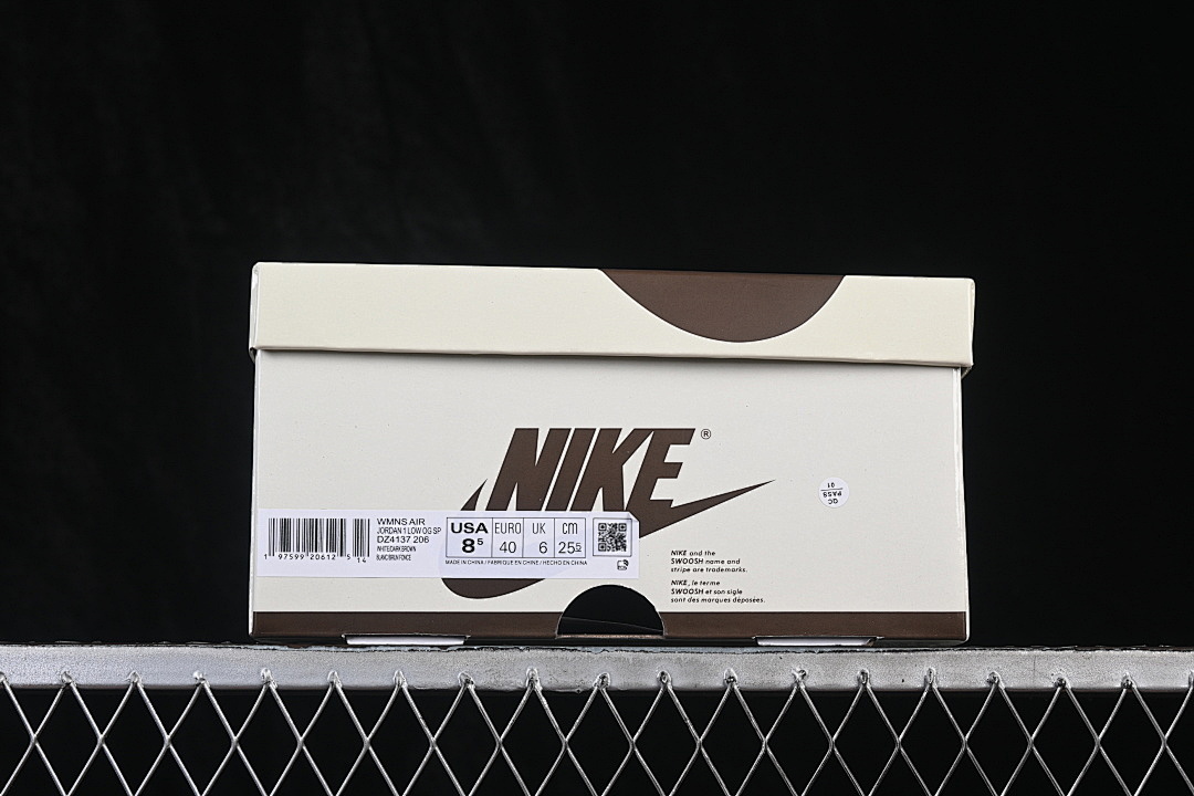 Jordan [DZ4137-206]-[TRAVIS SCOTT AIR JORDAN 1 LOW OG WHITE/BROWN/PINK]-[WOMAN:36-39]-[MAN:40-48.5] - Image 12