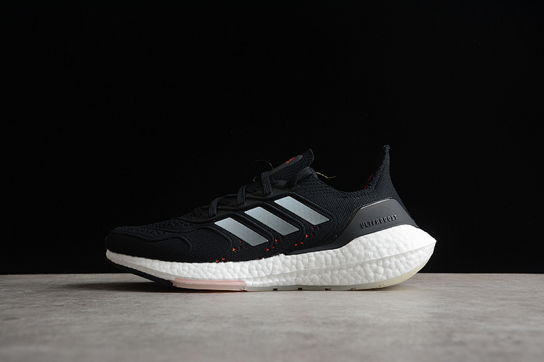 ULTRABOOST 22 HEAT.RDY SHOES CORE BLACK/CLEAR ORANGE/CRYSTAL WHITE · H01174, photo 1