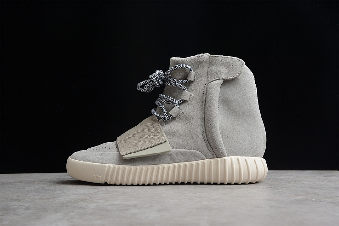 Adidas [B35309]-[YEEZY BOOST 750 OG LIGHT BROWN/CARBON WHITE/LIGHT BROWN]-[WOMAN:36-39]-[MAN:40-50], photo 1