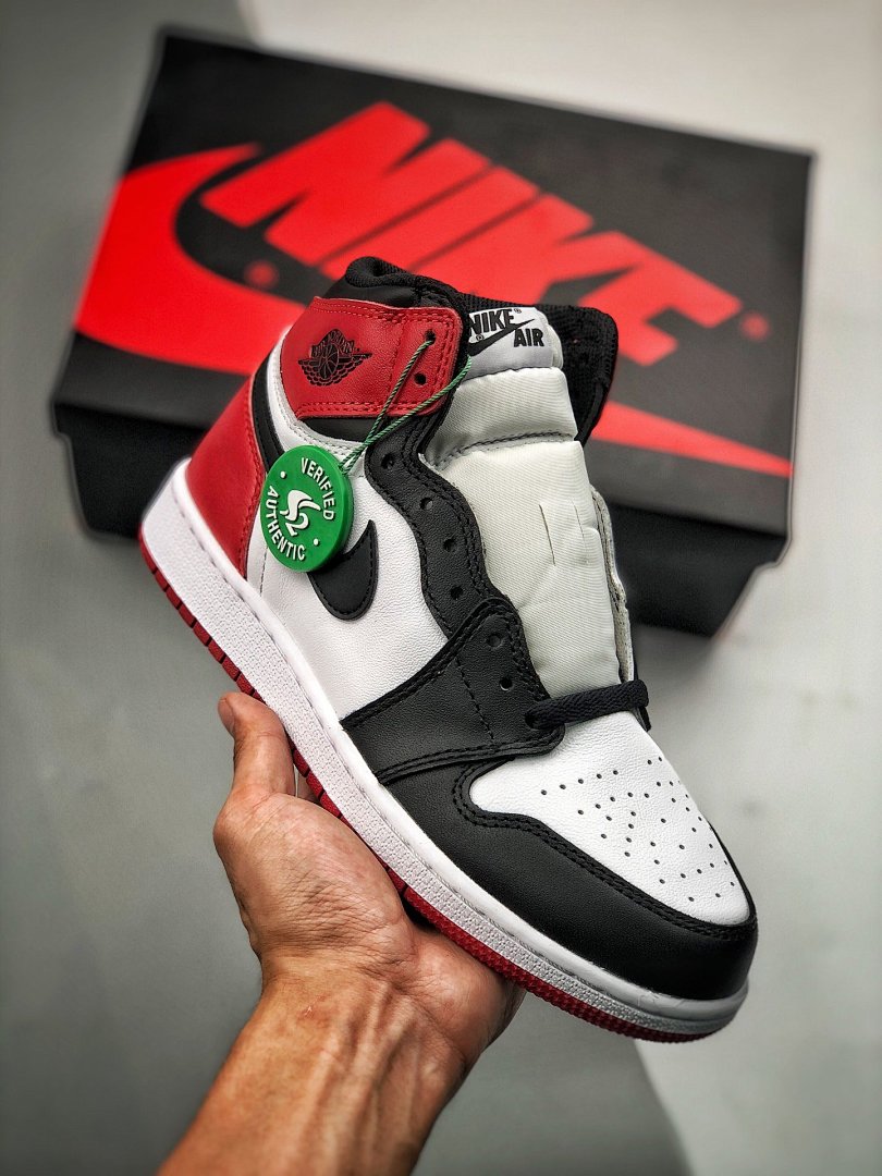 Jordan [555088-125]-[S2 AIR JORDAN 1 RETRO HIGH OG BLACK TOE WHITE/BLACK-GYM (RED]), photo 1