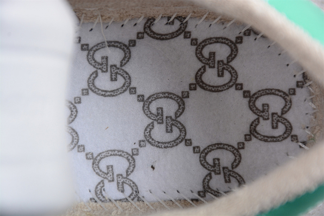 Gucci [GU*CCI DISTRESSED SCREENER SNEAKERS LIGHT KHAKI/GREEN/RED]-[WOMAN:35-39] - Image 4