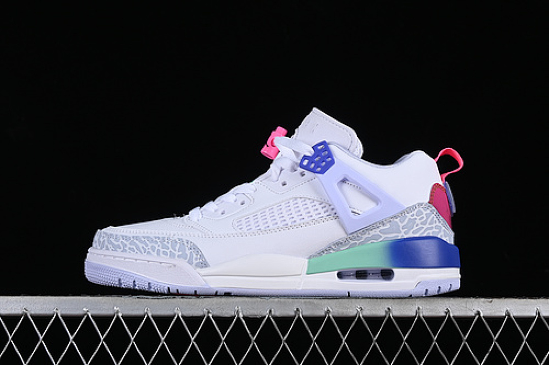 Jordan AIR Jordan SPIZIKE LOW DONGDAN WHITE/INDIGO BURST/PALEST PURP · HF5758-151, photo 1