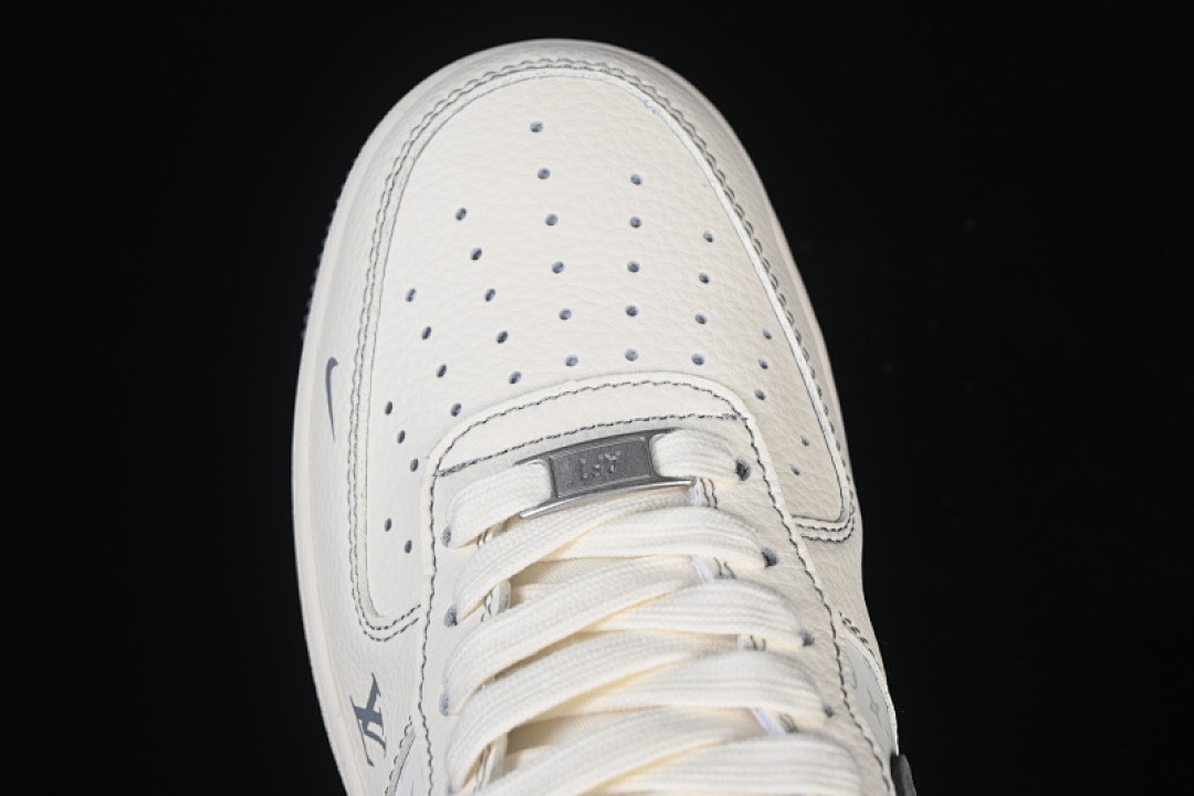 Nike [MZ9588-816]-[AIR FORCE 1 07 LOW CASUAL SNEAKERS DARK GRAY/WHITE]-[WOMAN:36-39]-[MAN:40-45] - Image 9