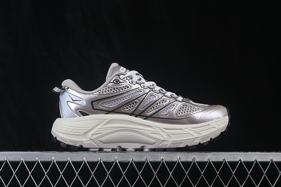 Hoka [1171891 PLCK]-[THICK SOLED LIGHTWEIGHT MOUNTAIN SHOES GREY/SILVER]-[WOMAN:36-39]-[MAN:40-45] - Image 15