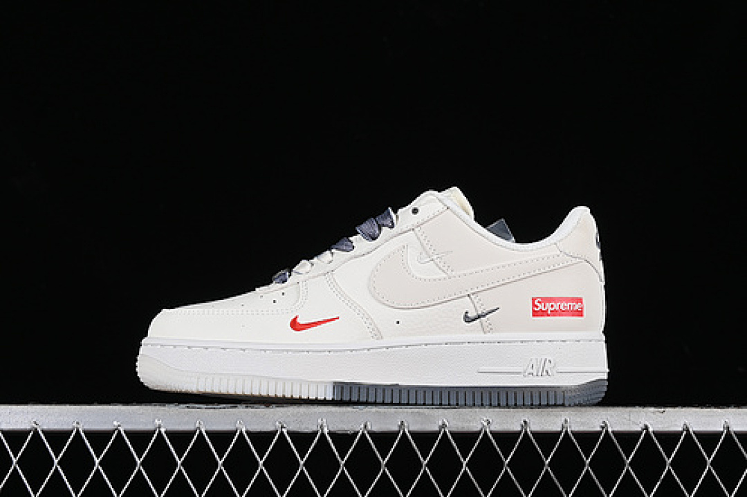 Nike [XZ6188-005]-[AIR FORCE 1 07 LOW L*V GREY/WHITE]-[WOMAN:36-39]-[MAN:40-45], photo 1